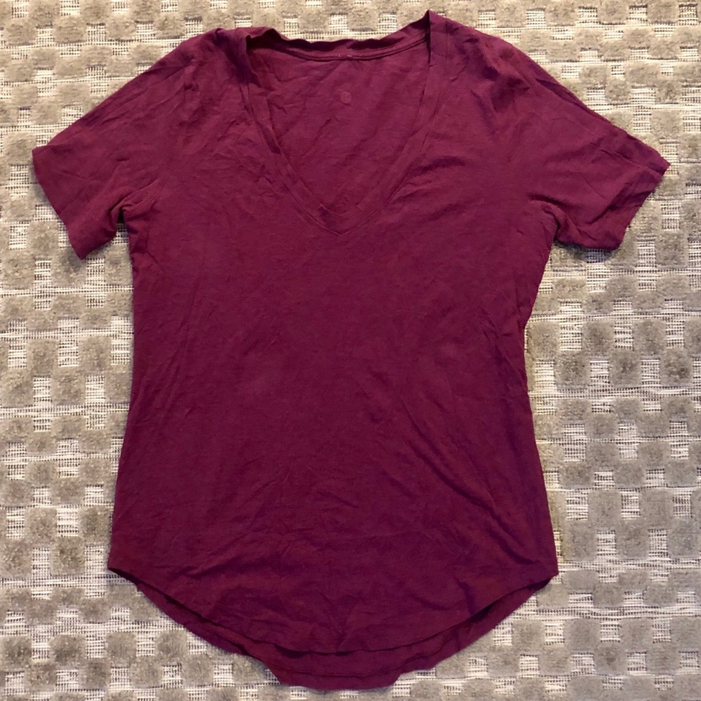 Lululemon Love Tee V
